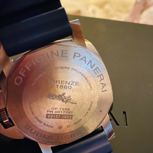 Panerai Submersible 47mm - Picture 8 of 12